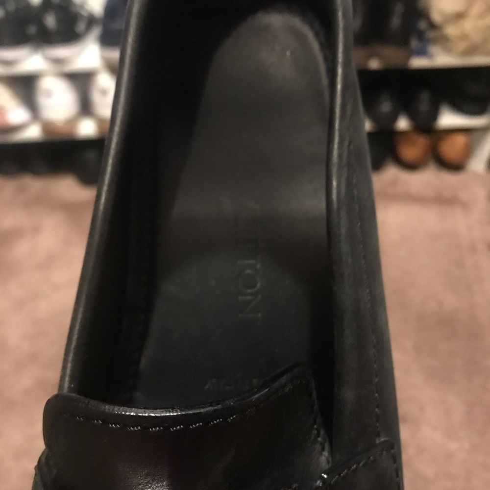 Louis Vuitton men’s loafers - Picture 2 of 5